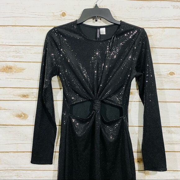 H&M women’s long sleeve black twist front dress Size M - Picture 4 of 7